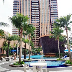 https://paramount-service-suite.kualalumpurs-hotels.com